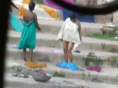 Não barbeado cara fez cooney ba seja e gozada na cara depois de