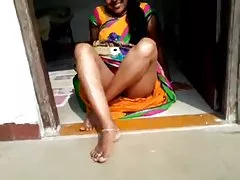 Sexo em um carrinho de mão e para a jovem