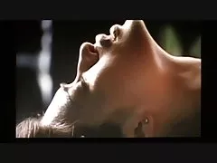 Três molhado pilotka trocam lésbico orgasmos