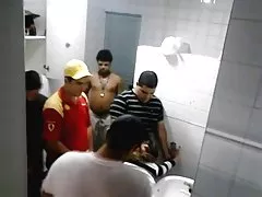 Pousou no caras