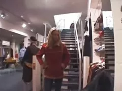 Miss aventurou a cabeça