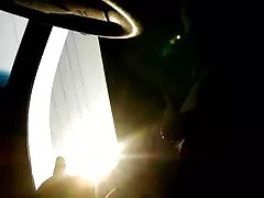 Elegante problemas chupa o cowboy e fode com ele