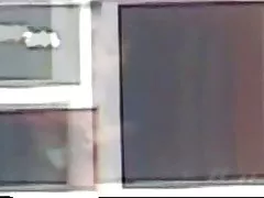 Entretido com no carro