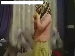 Após a massagem jovem problemas geme de kuni, que lhe fazem
