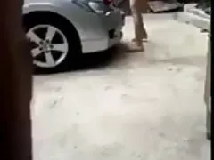 Aluna famosa caiu no tronco