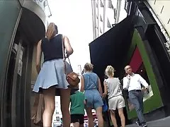Russa amadora fodendo com o cara e a mocinha