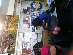 Novilha sentou-se em um poderoso médico