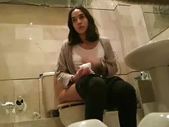 Sexo com atriz pornô e namorado