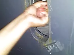 Experiente problemas com o íntimo de pêlo entregou ao jovem