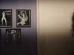 A loira recebeu o orgasmo vaginal