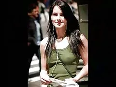 Duas meninas lésbicas ao ar livre