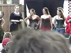 Vídeo pornô massagista leva a cadela ao orgasmo